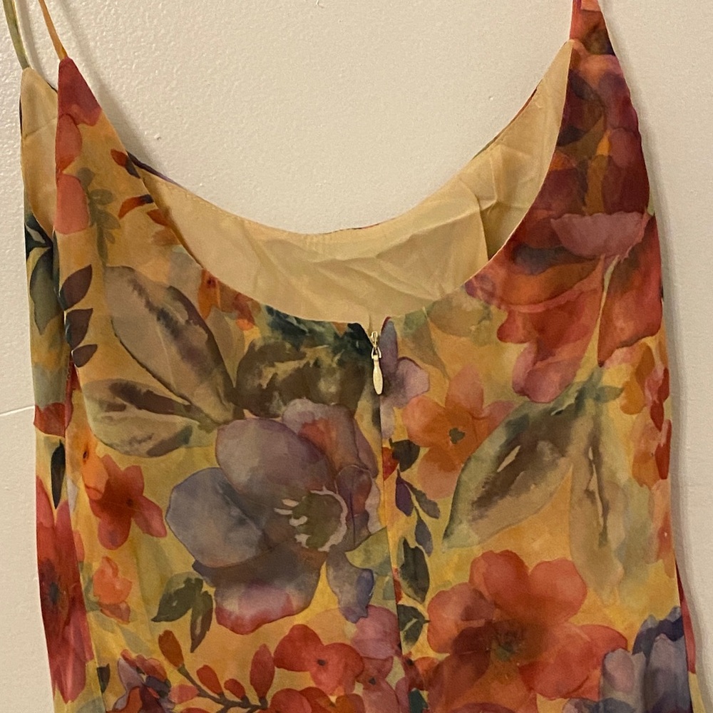 Floral Sleeveless Dress - Picture 9 of 15